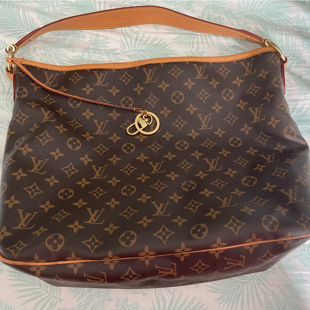 Louis Vuitton Delightful MM. includes original box, receipt, and dust bag.
